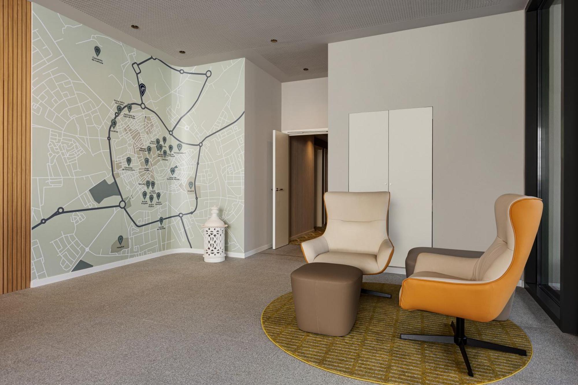 Holiday Inn Express Evora By Ihg Exterior photo