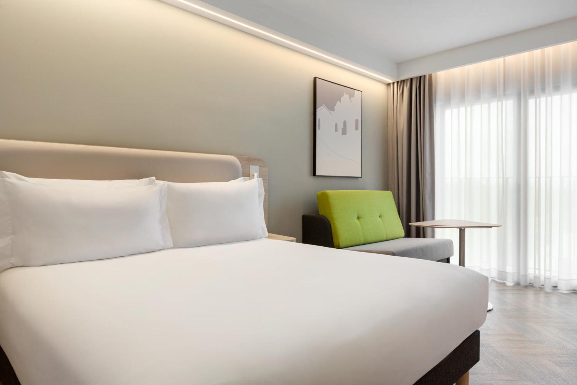 Holiday Inn Express Evora By Ihg Exterior photo